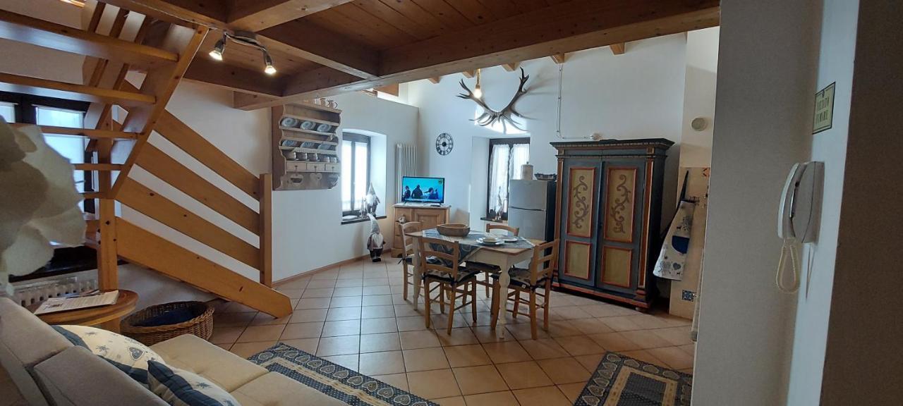 Loft Della Perpetua Di Casa Bernardi, Fuga Romantica Petfriendly Montagnaga  Exterior photo