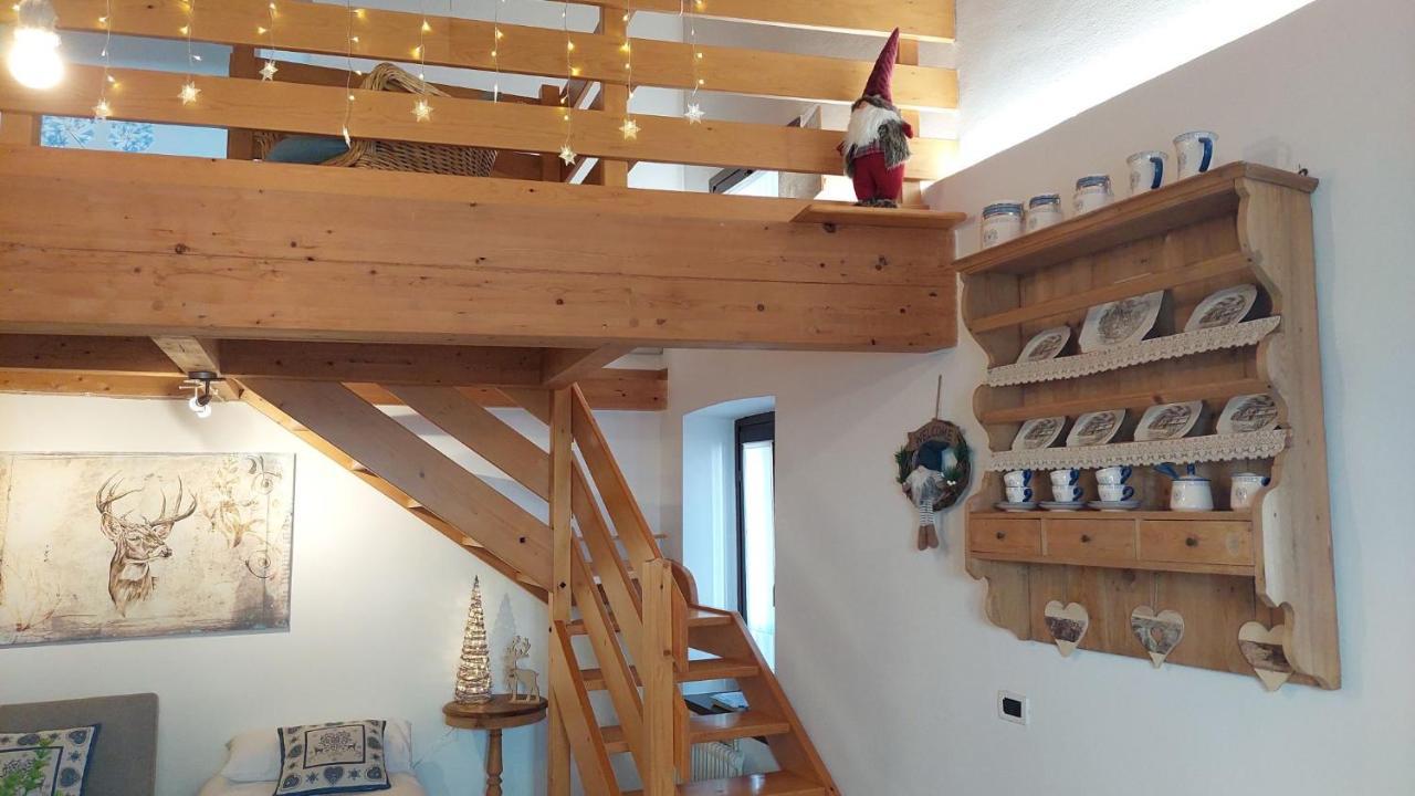 Loft Della Perpetua Di Casa Bernardi, Fuga Romantica Petfriendly Montagnaga  Exterior photo